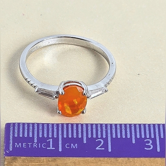 925 Sterling Silver Ring with Natural Orange Opal Gemstone - Picture 4 of 10